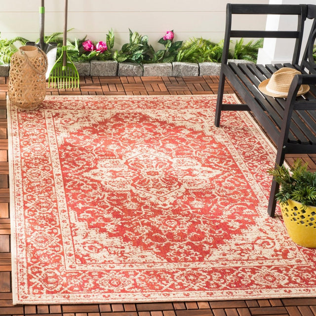 Safavieh Beach House Bhs137Q Red/Creme Rugs.