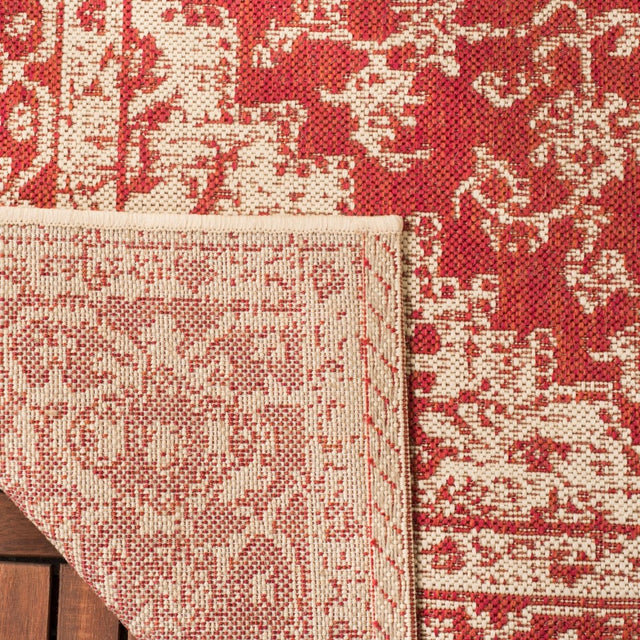 Safavieh Beach House Bhs137Q Red/Creme Rugs.