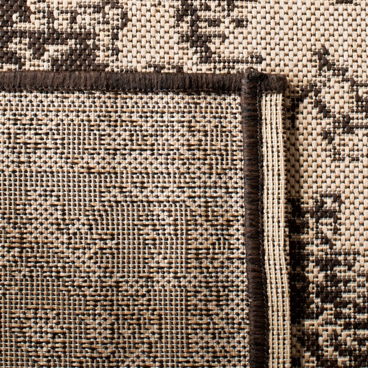 Safavieh Beach House Bhs137U Creme/Brown Rugs.