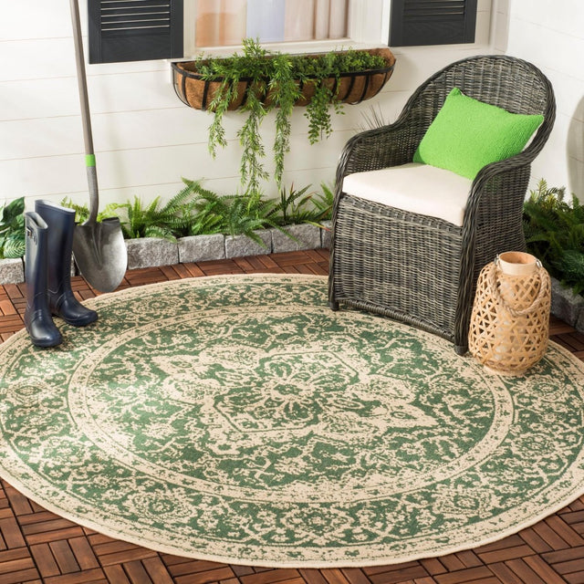 Safavieh Beach House Bhs137Y Green/Creme Rugs.