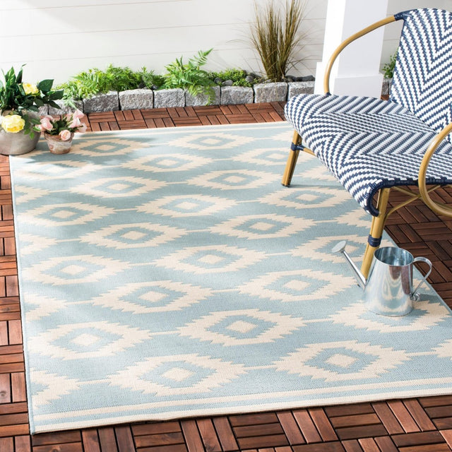 Safavieh Beach House Bhs171L Cream/Aqua Rugs.