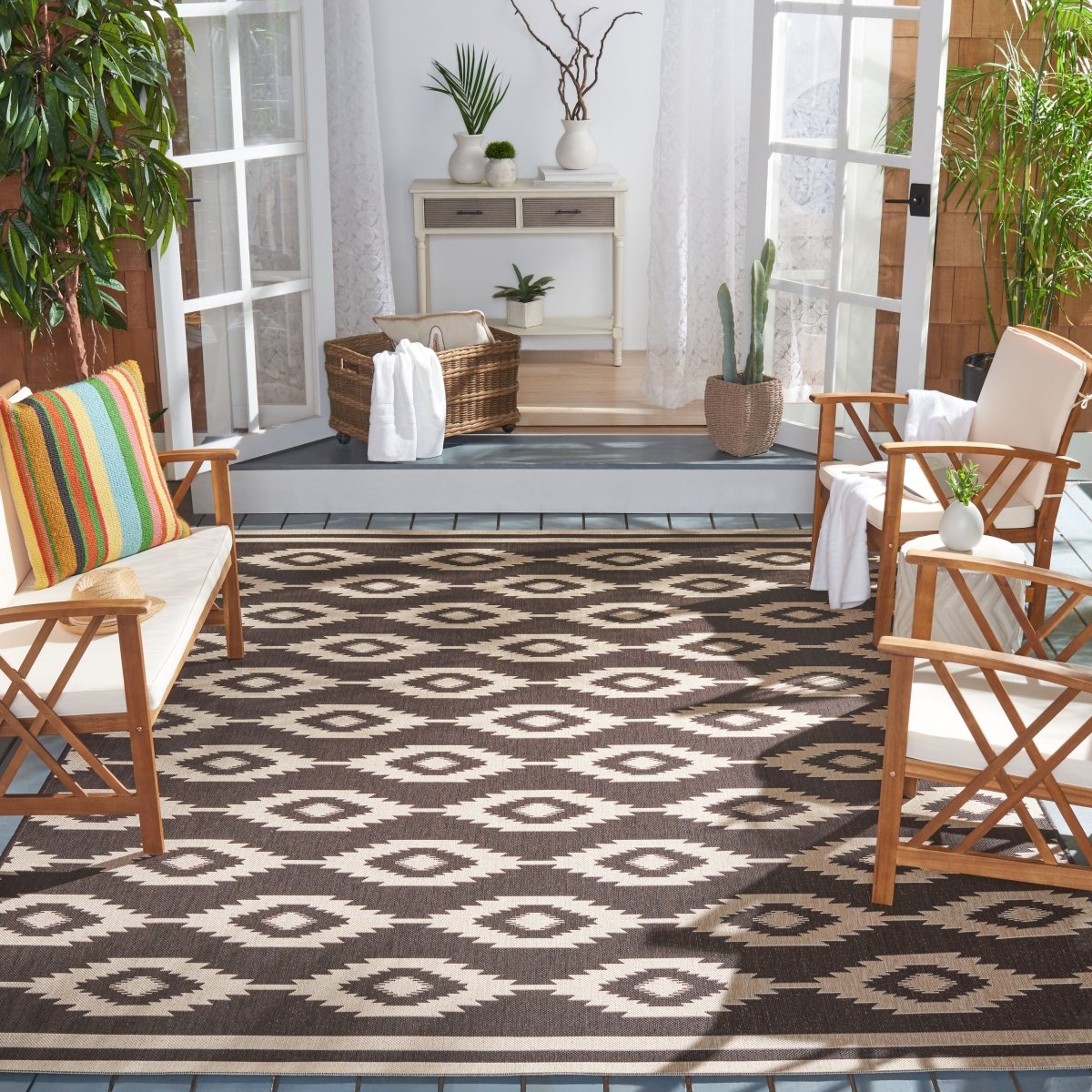 Safavieh Beach House Bhs171U Creme/Brown Rug.