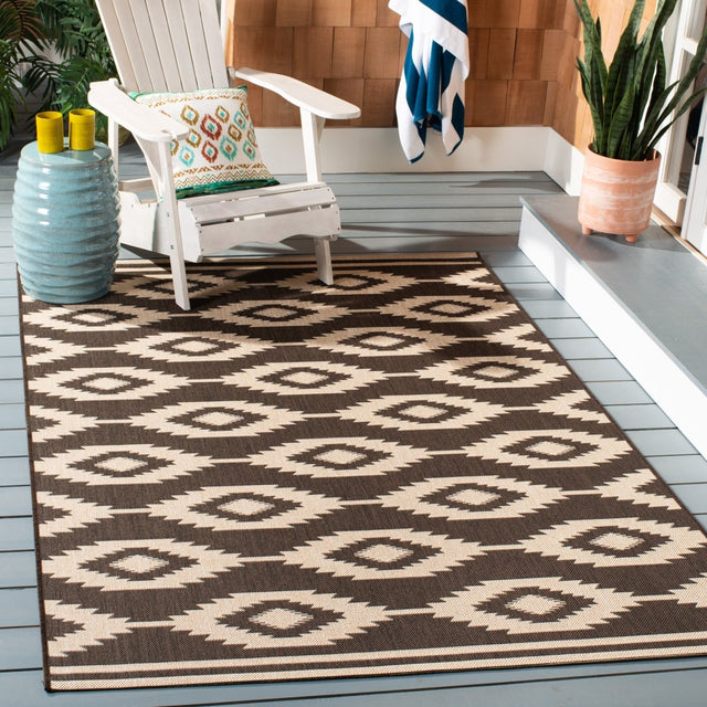 Safavieh Beach House Bhs171U Creme/Brown Rug.