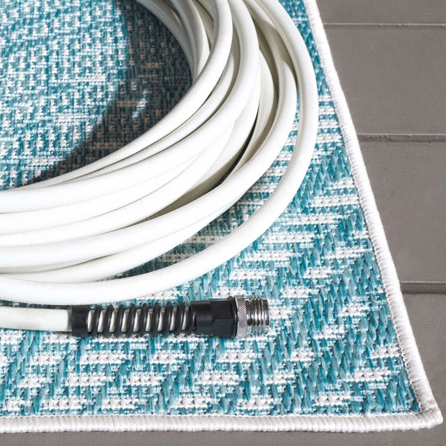 Safavieh Beach House Bhs264J Aqua/Ivory Rug.
