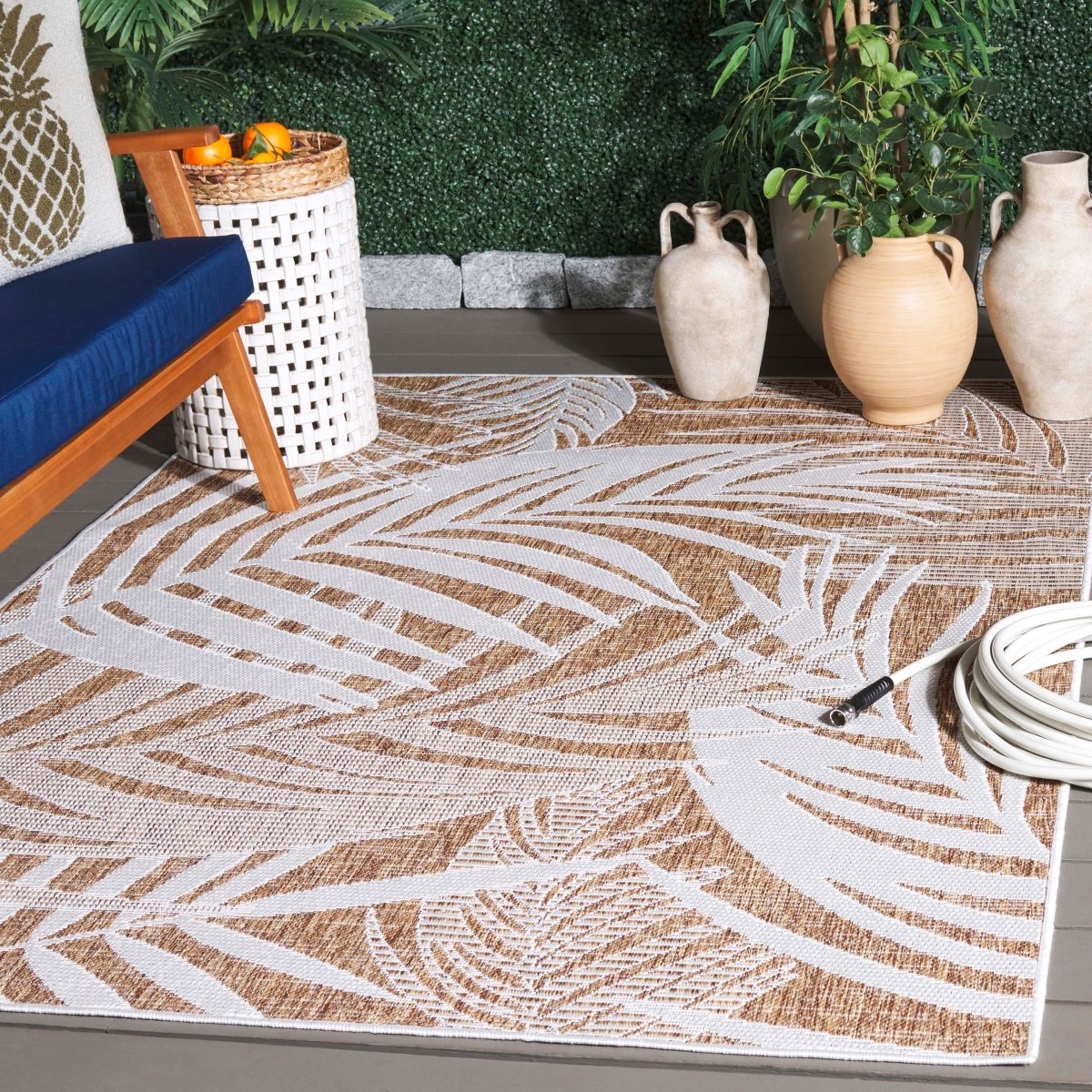 Safavieh Beach House Bhs294T Brown/Ivory Rug.