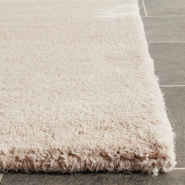 Safavieh Bella Bel131C Sand / Ivory Rugs.