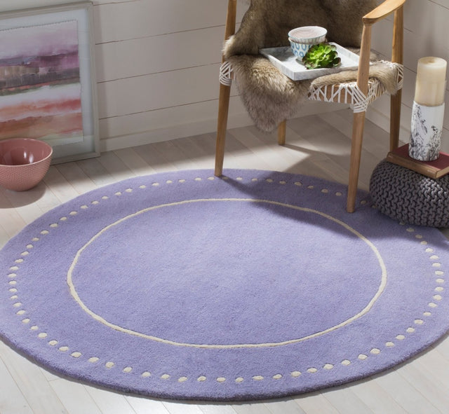 Safavieh Bella Bel151C Lavander/Ivory Rug.