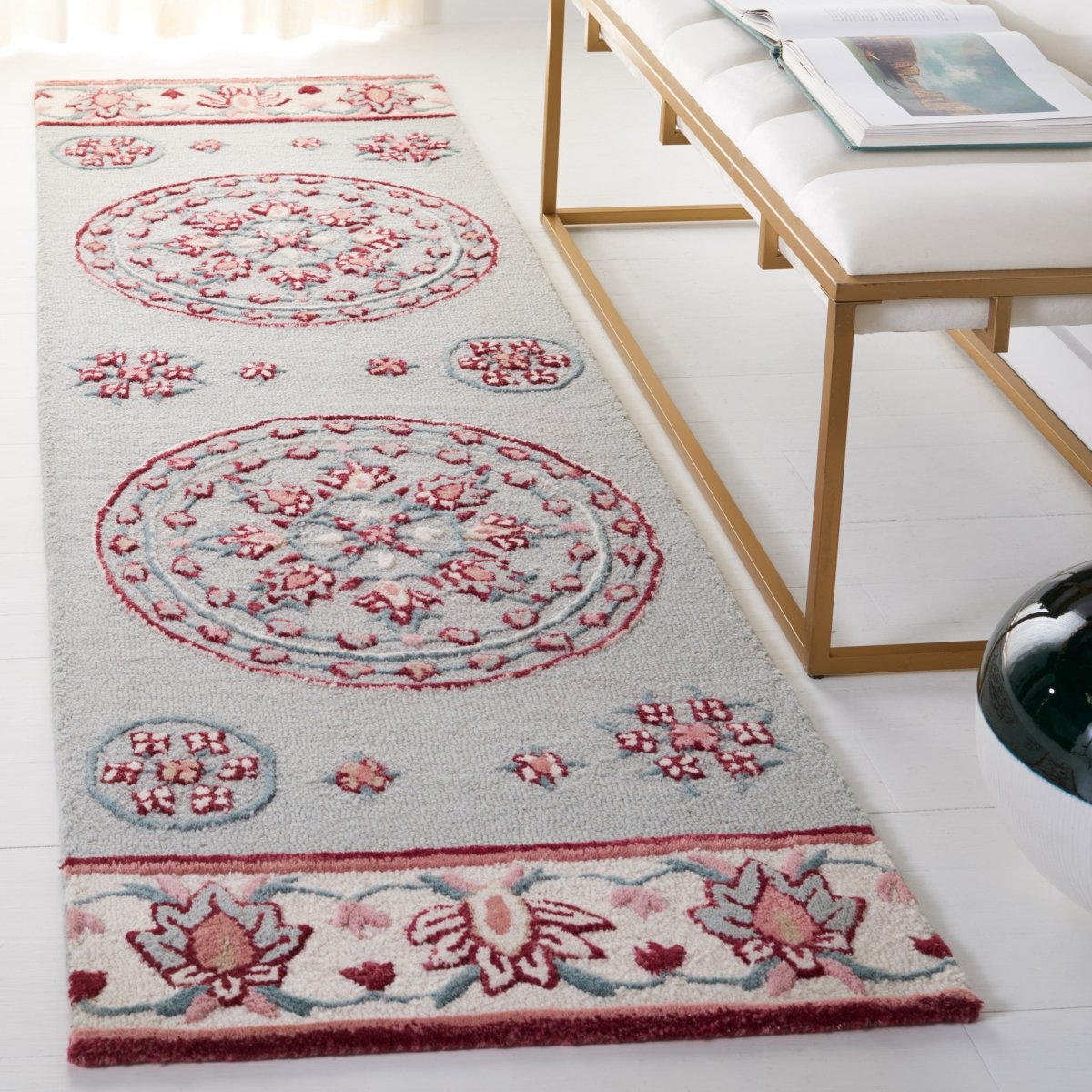 Safavieh Bellagio Blg601G Light Grey/Ivory Rug.