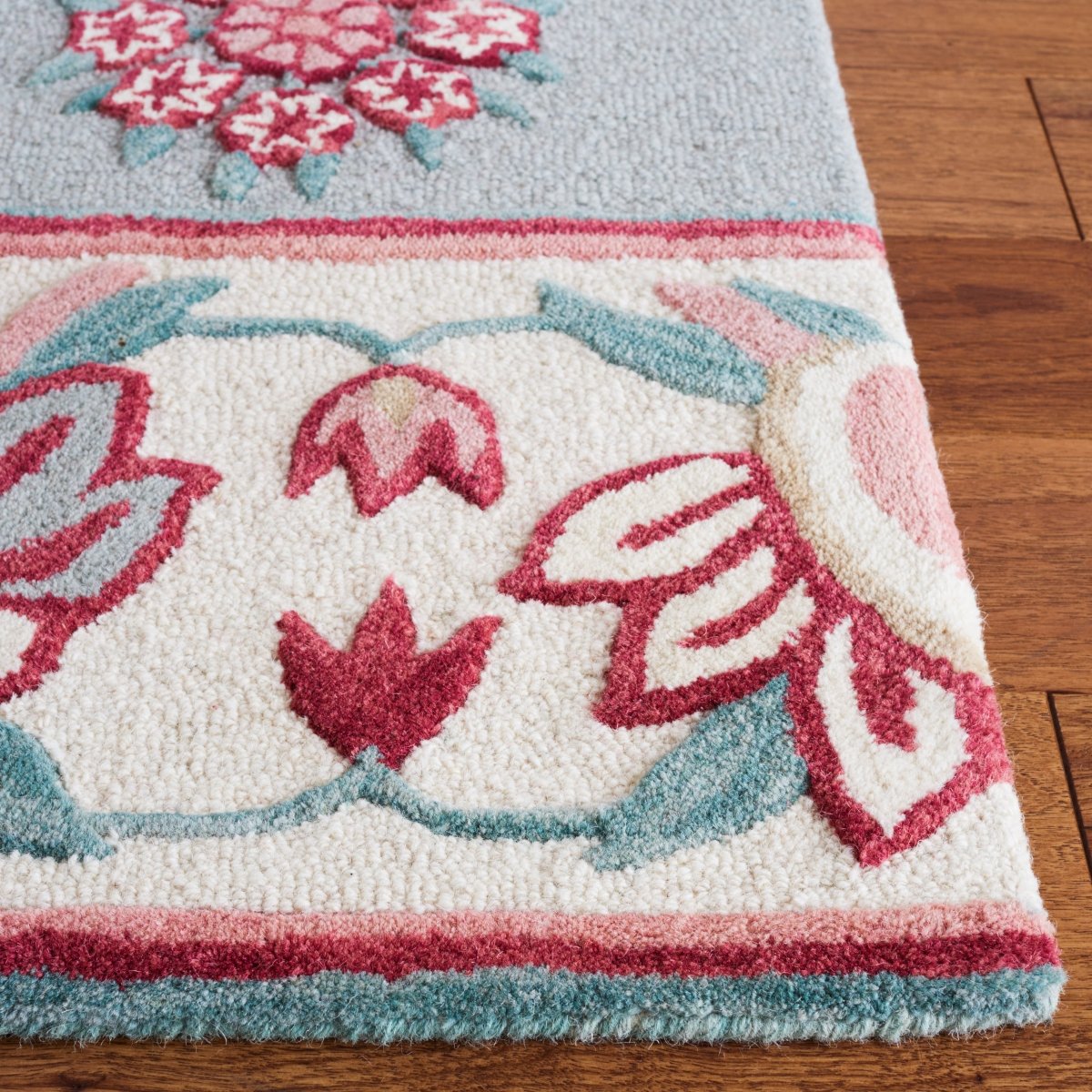 Safavieh Bellagio Blg601G Light Grey/Ivory Rug.