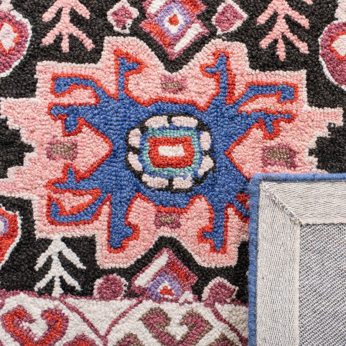 Safavieh Bellagio Blg606H Charcoal/Ivory Rugs.