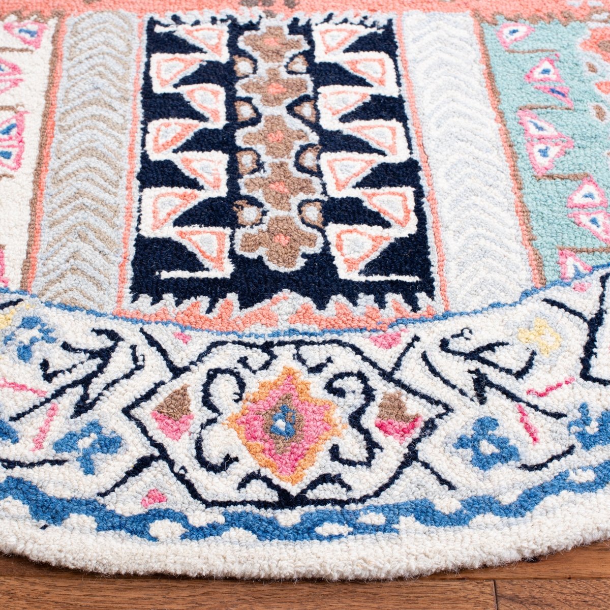 Safavieh Bellagio Blg620A Ivory/Gold Rugs.