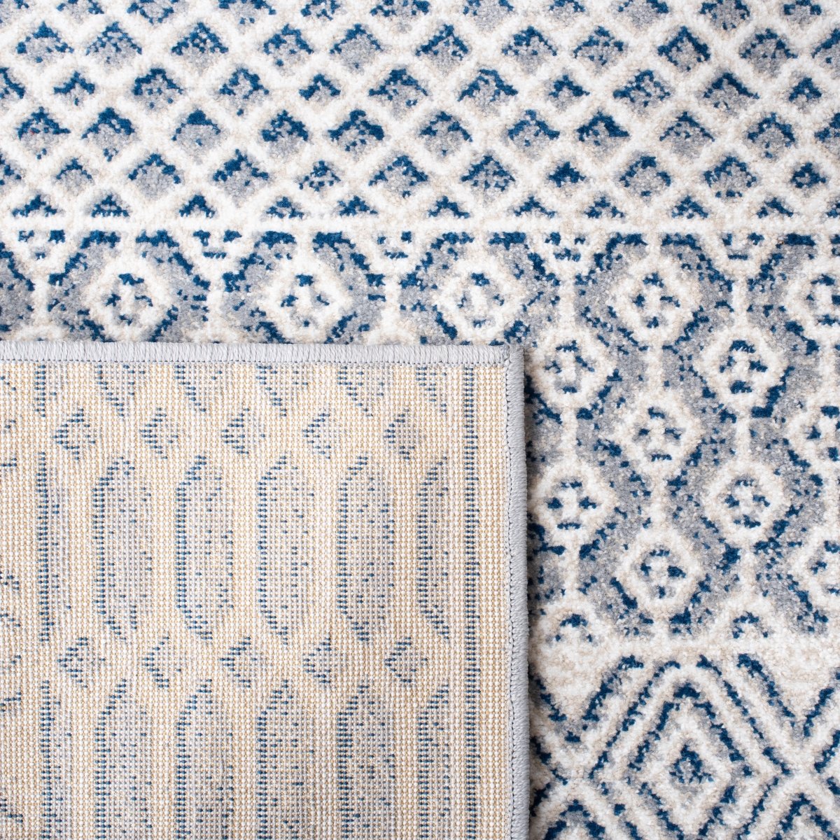 Safavieh Belmont Bmt132B Ivory/Navy Rugs.