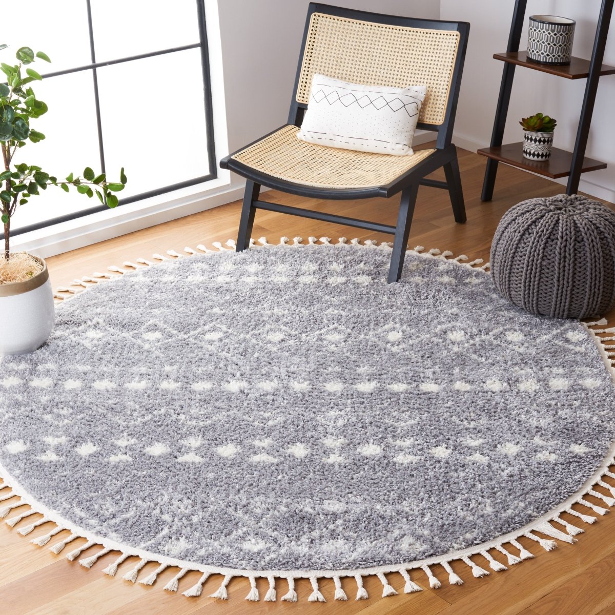 Safavieh Berber Fringe Shag Bfg516G Light Grey/Ivory Rug.