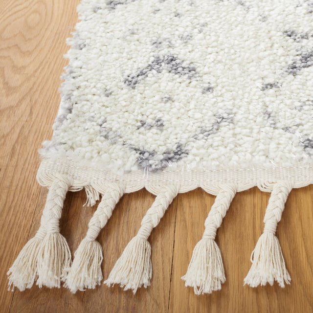 Safavieh Berber Fringe Shag Bfg516J Ivory/Grey Rug.