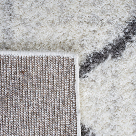 Safavieh Berber Shag Ber162C Cream/Light Grey Rug.