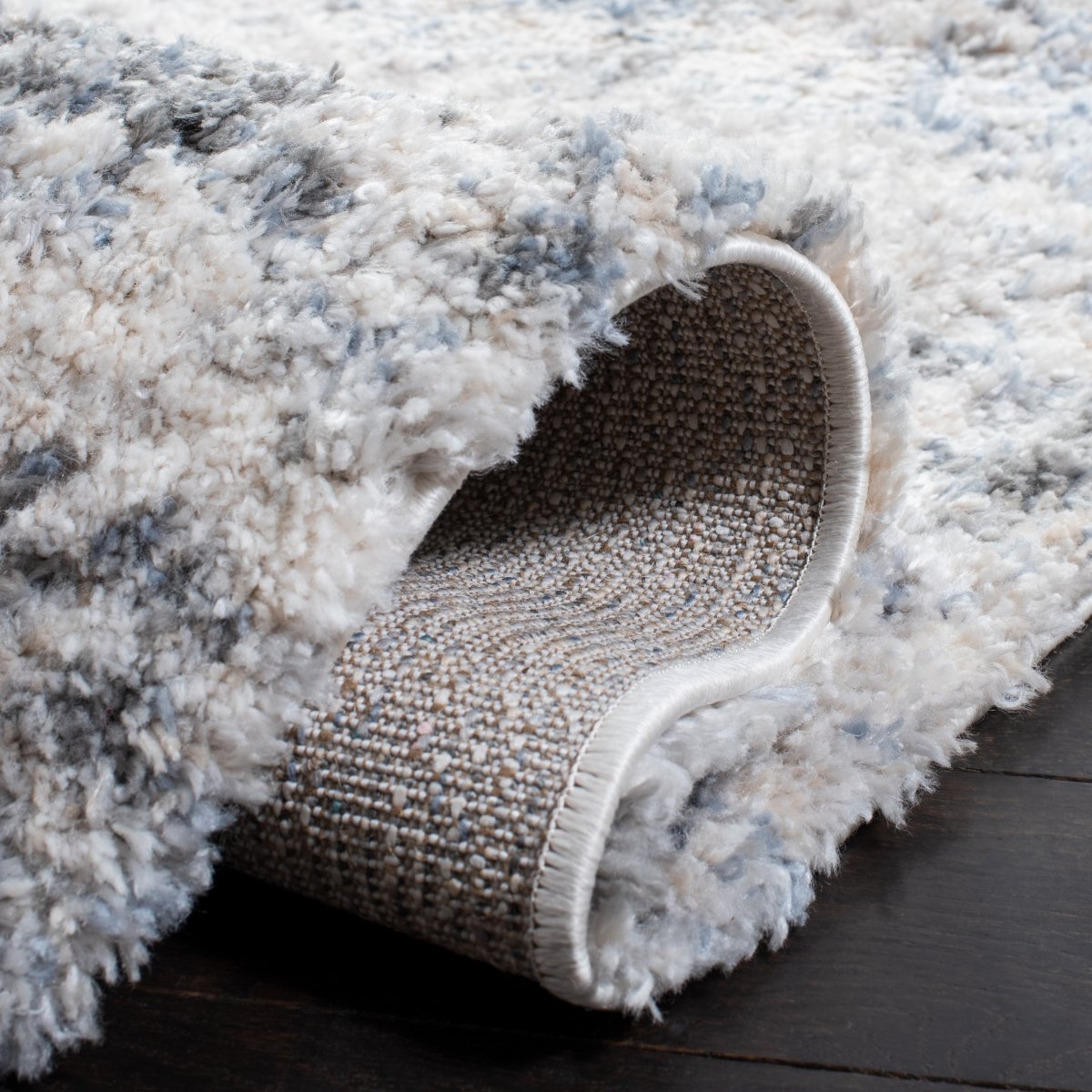 Safavieh Berber Shag Ber276A Ivory/Charcoal Rugs.