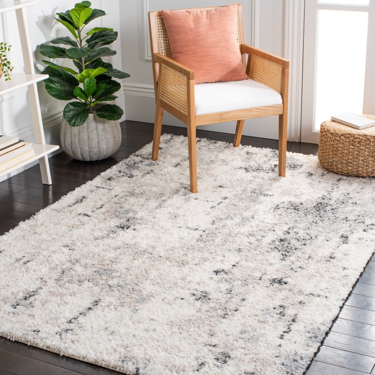 Safavieh Berber Shag Ber408A Ivory/Grey Rugs.