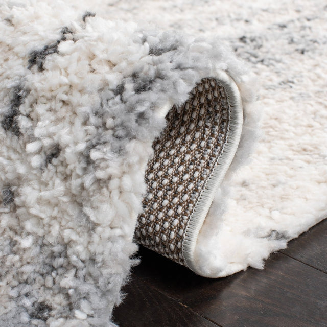 Safavieh Berber Shag Ber408A Ivory/Grey Rugs.