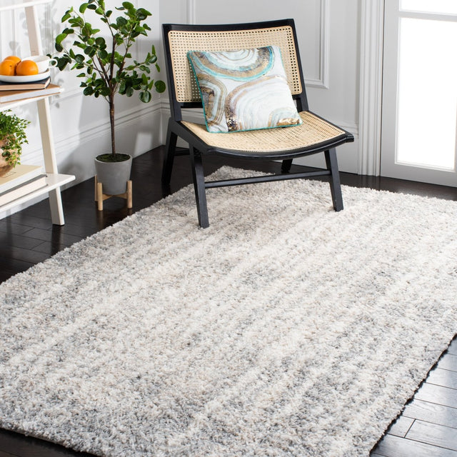 Safavieh Berber Shag Ber416F Grey/Ivory Rugs.