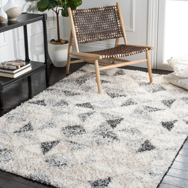 Safavieh Berber Shag Ber422F Grey/Ivory Rugs.