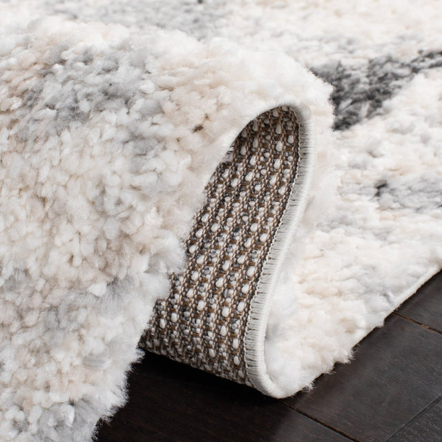 Safavieh Berber Shag Ber422F Grey/Ivory Rugs.