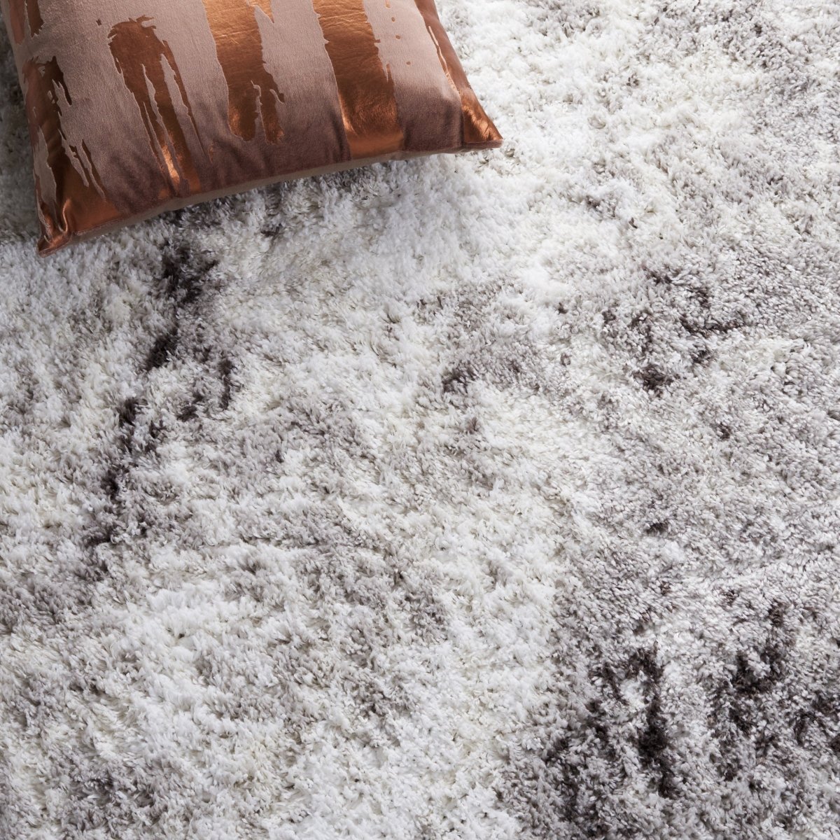 Safavieh Berber Shag Ber543F Grey/Dark Grey Rug.