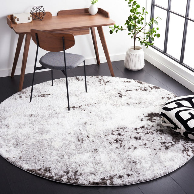 Safavieh Berber Shag Ber543F Grey/Dark Grey Rug.