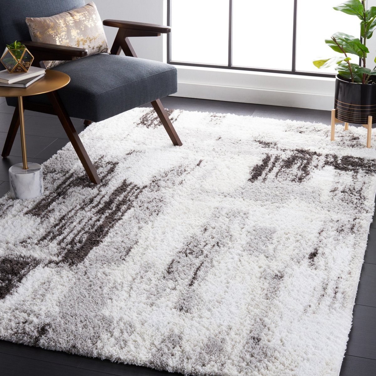 Safavieh Berber Shag Ber549F Grey/Dark Grey Rug.