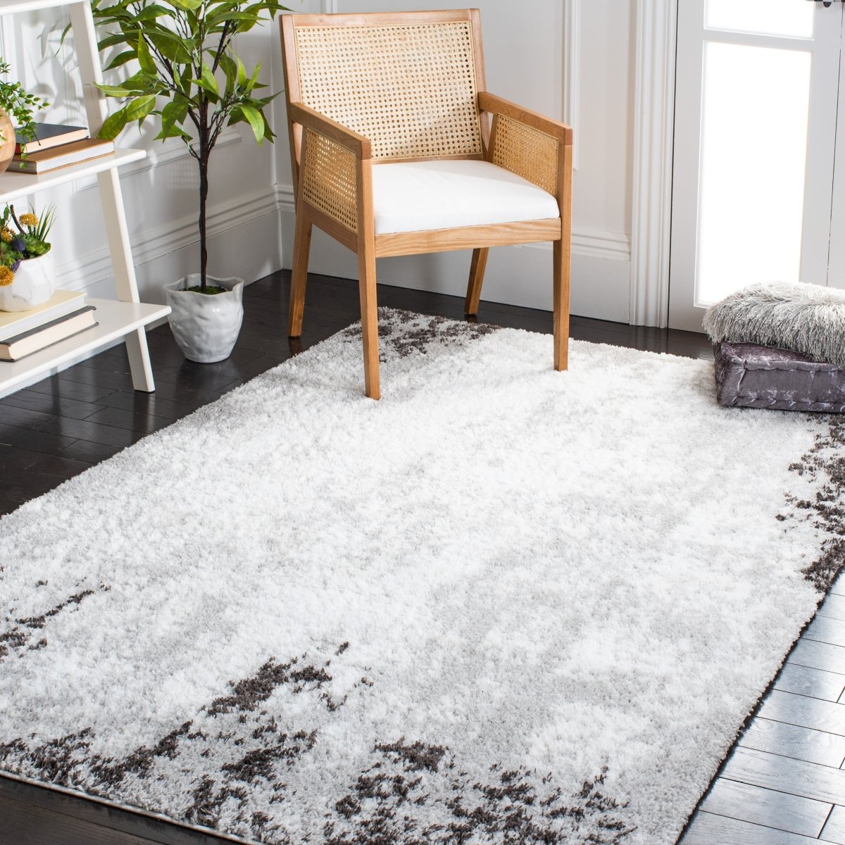 Safavieh Berber Shag Ber555F Light Grey/Dark Grey Rug.