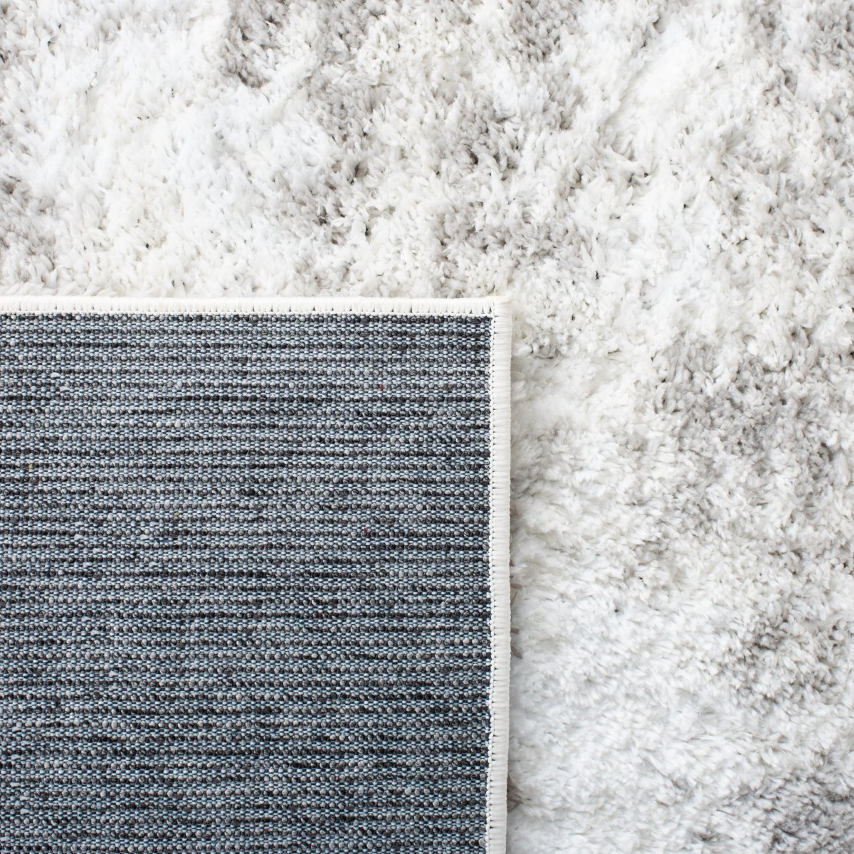 Safavieh Berber Shag Ber555F Light Grey/Dark Grey Rug.