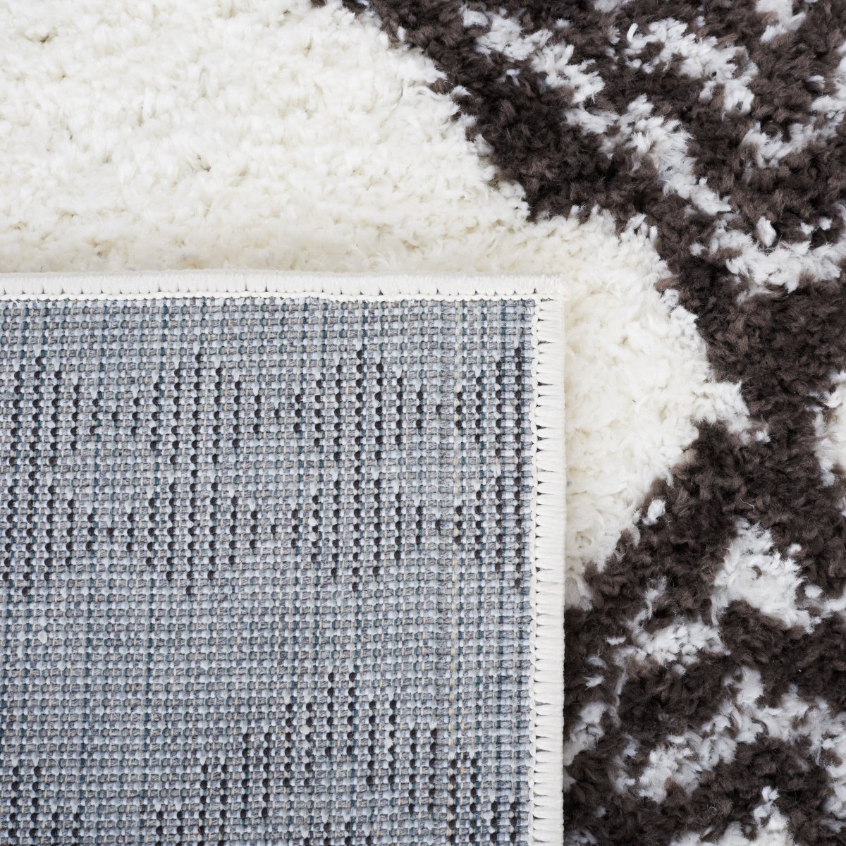 Safavieh Berber Shag Ber591A Ivory/Dark Grey Rug.