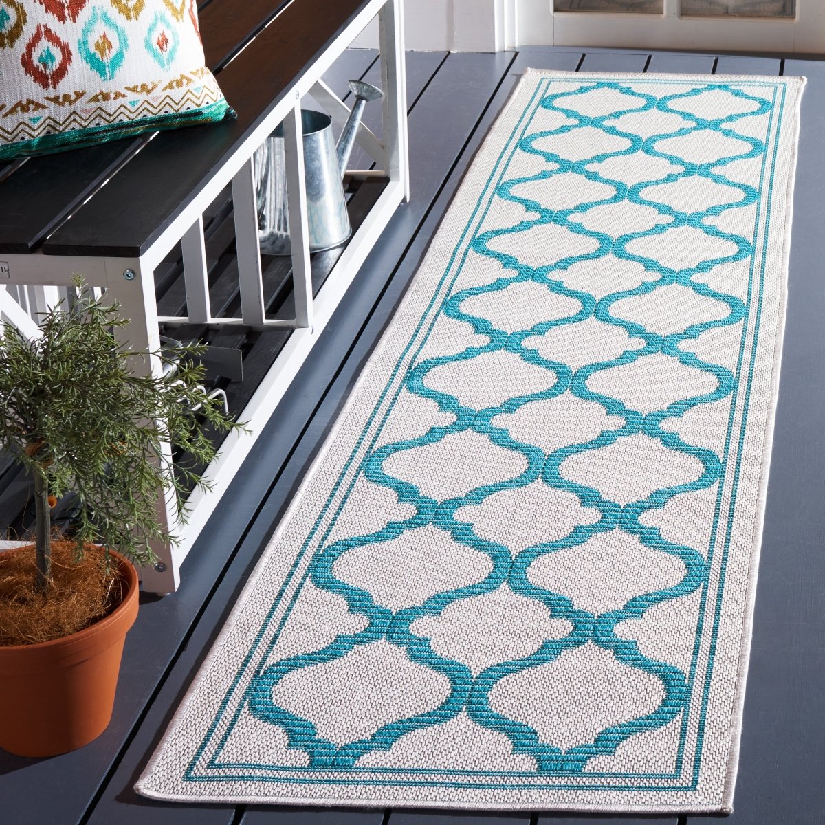 Safavieh Bermuda Bmu810K Beige/Aqua Rug.