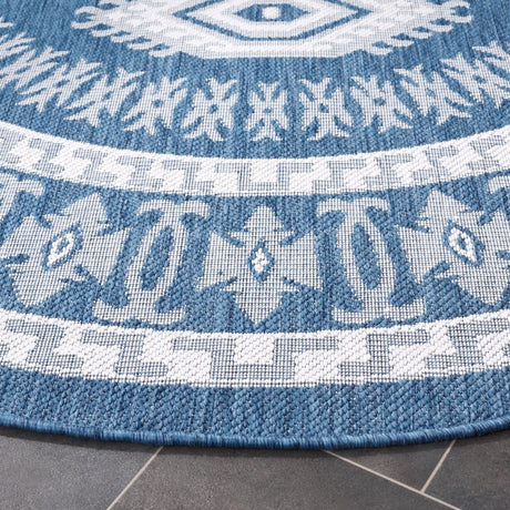 Safavieh Bermuda Bmu827N Navy/Ivory Rug.