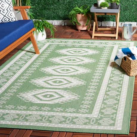Safavieh Bermuda Bmu827Y Green/Ivory Rug.