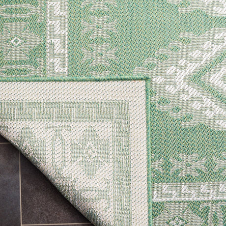 Safavieh Bermuda Bmu827Y Green/Ivory Rug.