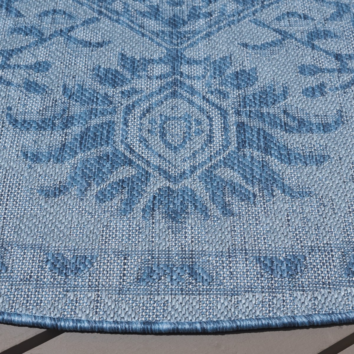 Safavieh Bermuda Bmu841N Navy Rug.