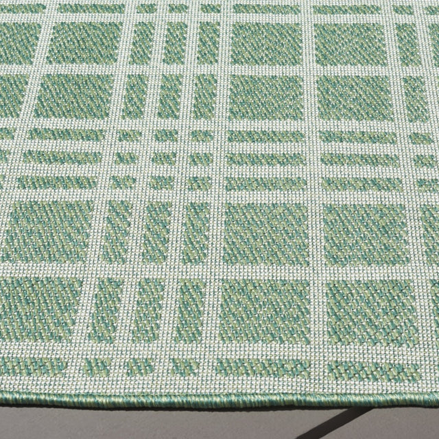 Safavieh Bermuda Bmu860Y Green/Ivory Rug.