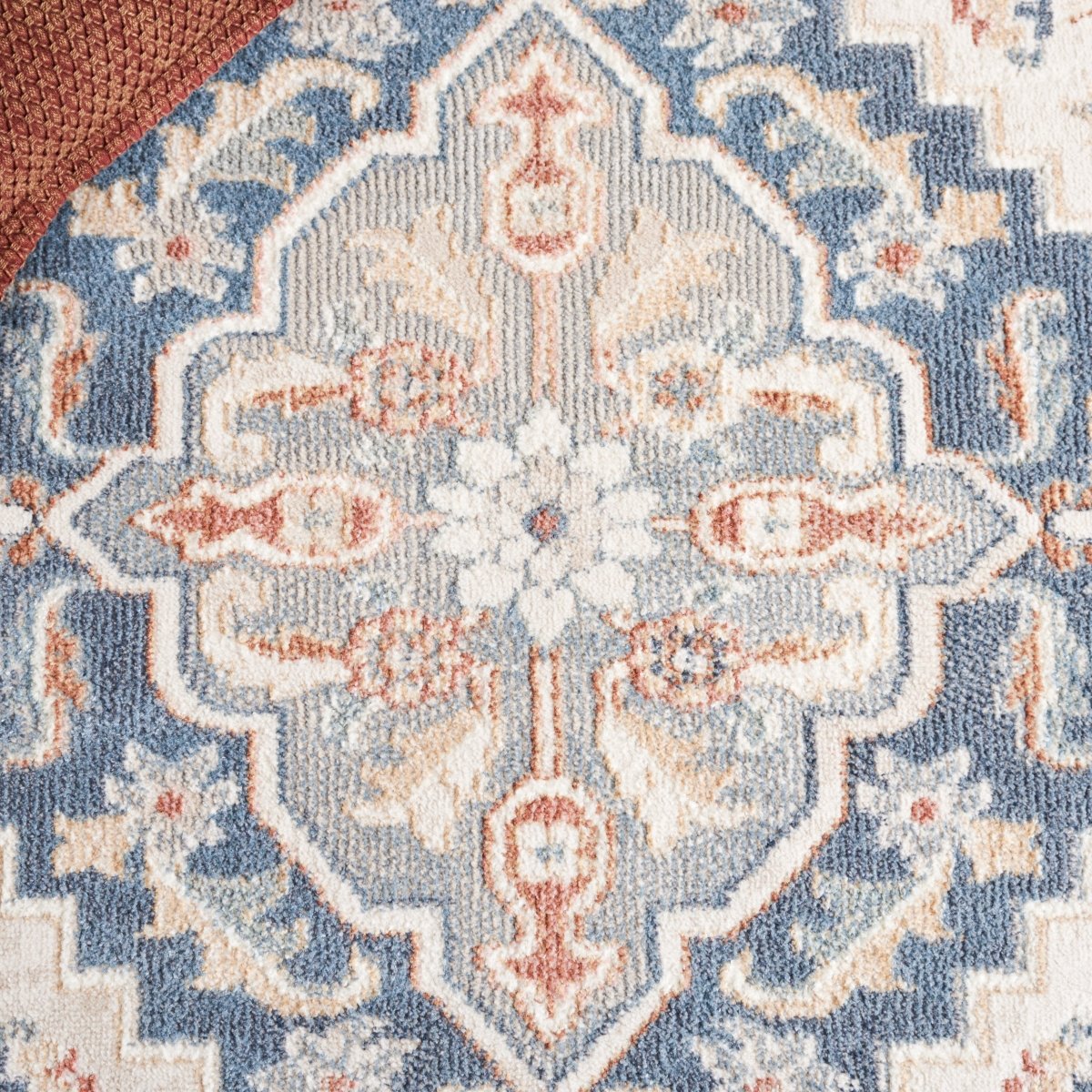 Safavieh Blair Washable Blr240A Ivory/Blue Rug.