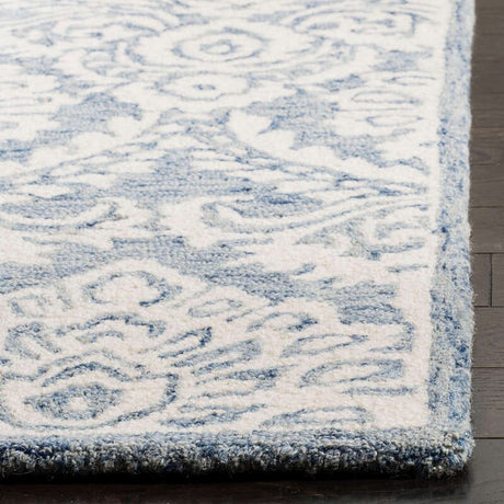 Safavieh Blossom Blm106M Blue / Ivory Rugs.
