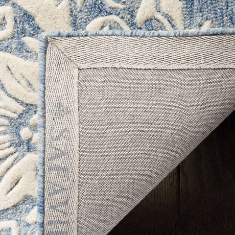 Safavieh Blossom Blm107B Blue / Ivory Rugs.