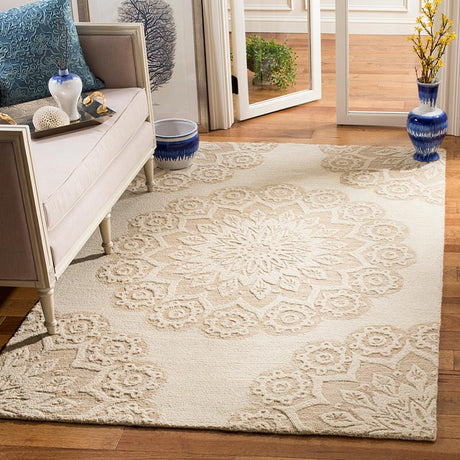 Safavieh Blossom Blm108B Ivory / Beige Rugs.