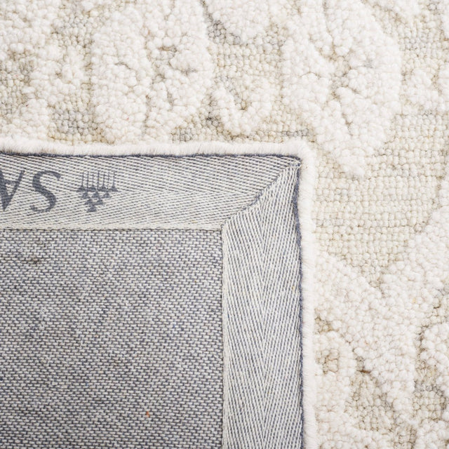 Safavieh Blossom Blm108F Ivory/Grey Rug.