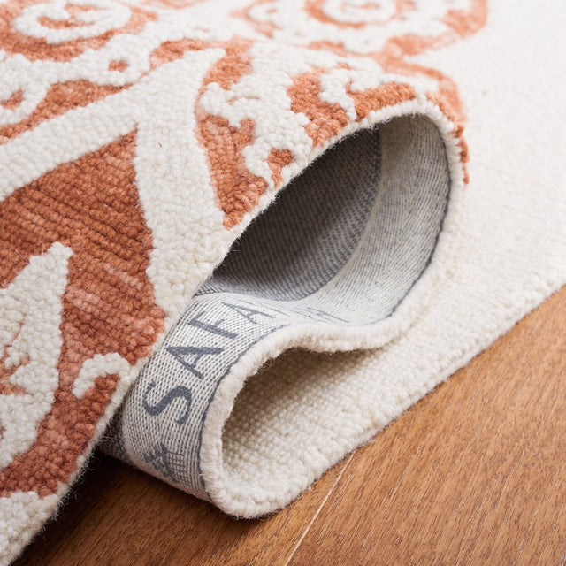 Safavieh Blossom Blm108U Ivory/Pink Rug.