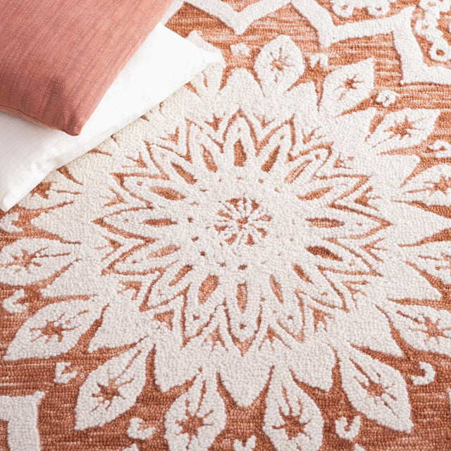 Safavieh Blossom Blm108U Ivory/Pink Rug.