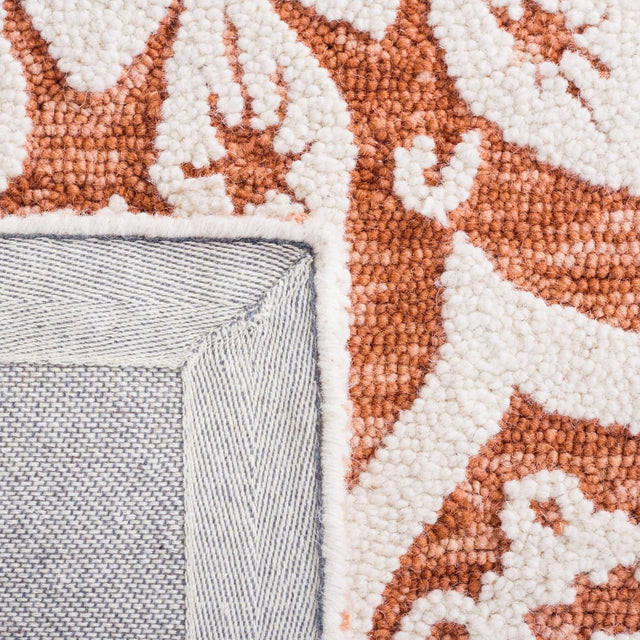 Safavieh Blossom Blm108U Ivory/Pink Rug.