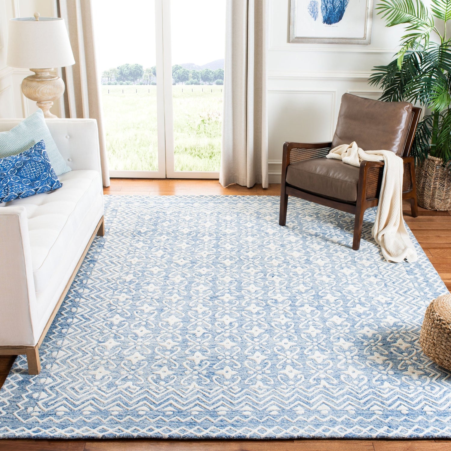 Safavieh Blossom Blm114M Blue/Ivory Rug - Safavieh - blm114m - 6r