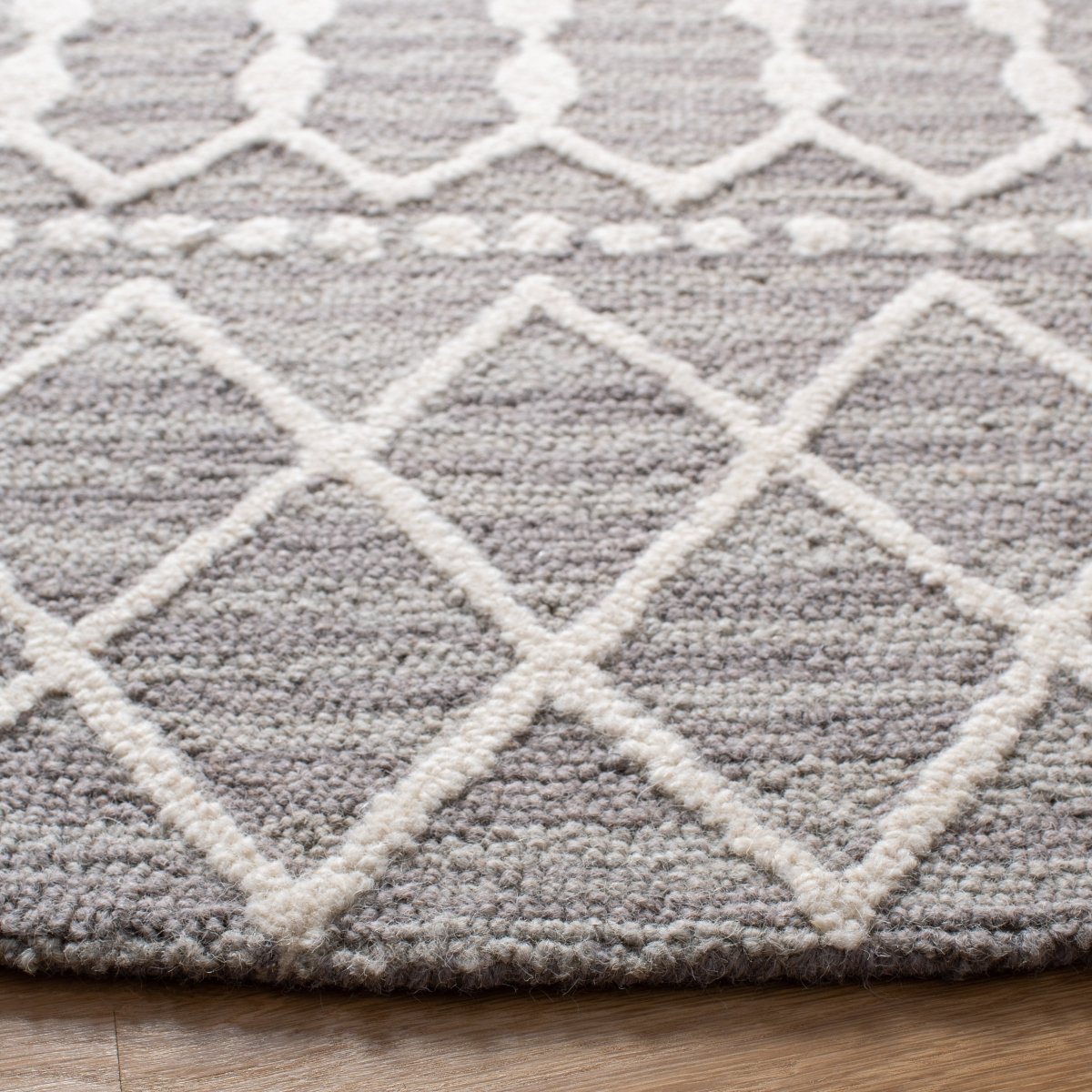 Safavieh Blossom Blm115F Grey/Ivory Rugs.