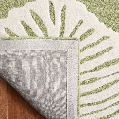 Safavieh Blossom Blm408Y Ivory/Green Rug.