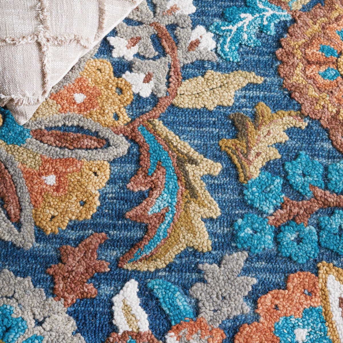 Safavieh Blossom Blm409M Blue/Ivory Rug.