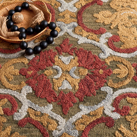 Safavieh Blossom Blm422B Green/Gold Rug.